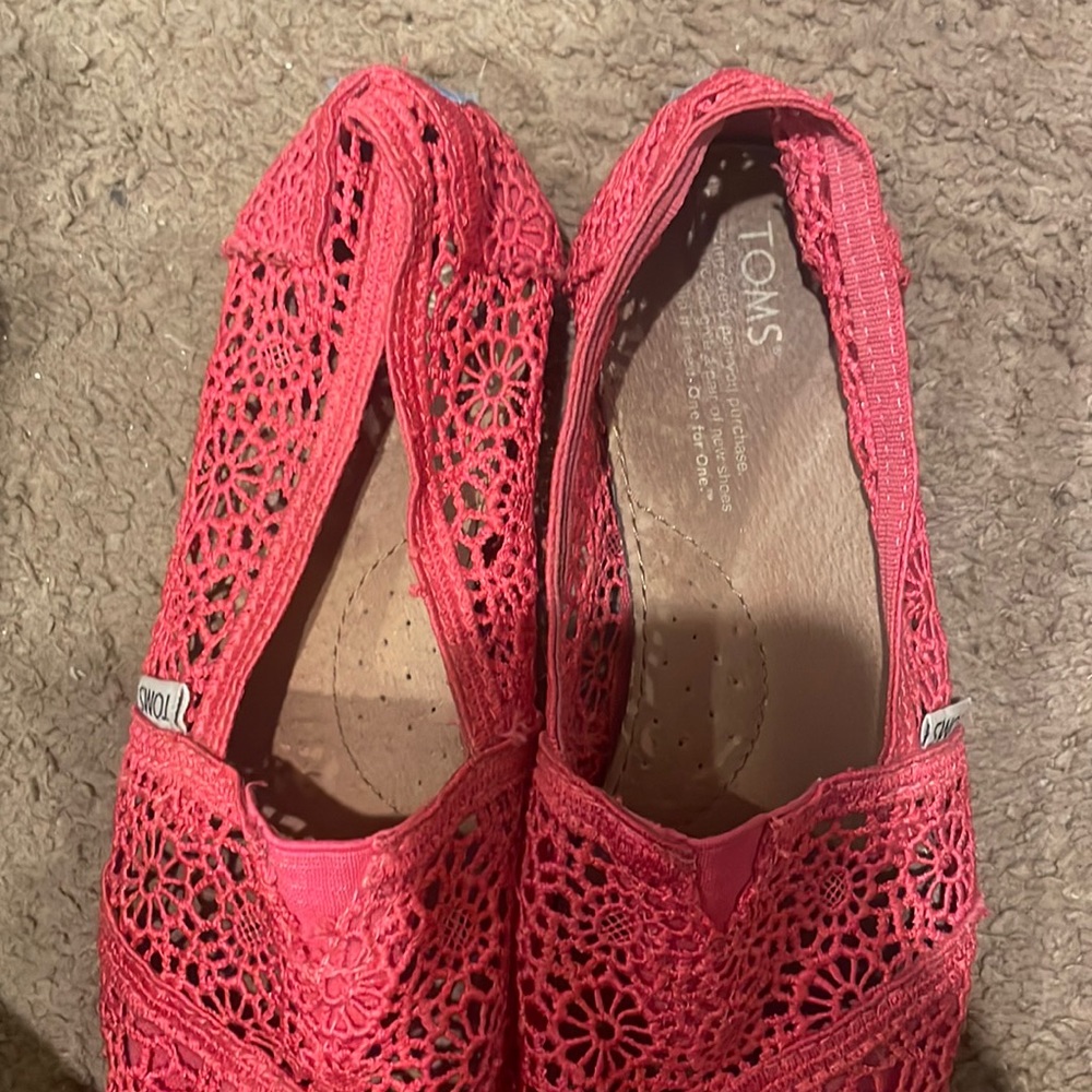Womens toms